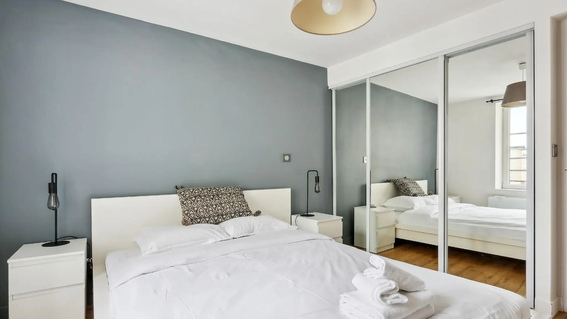 Apartment Les Halles & Le Marais - 2Br - Cityapartmentstay Paris